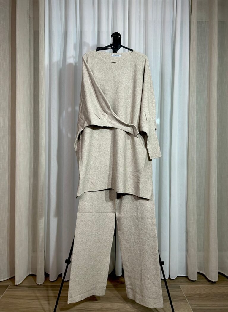 ensemble maille gris femme hijabi oversize fluide